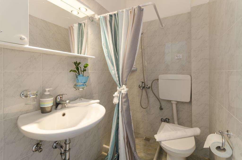 Dryades Family Hotel Drios Phòng bức ảnh
